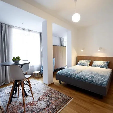Apartment Centre Chic 4/4 Ljubljana